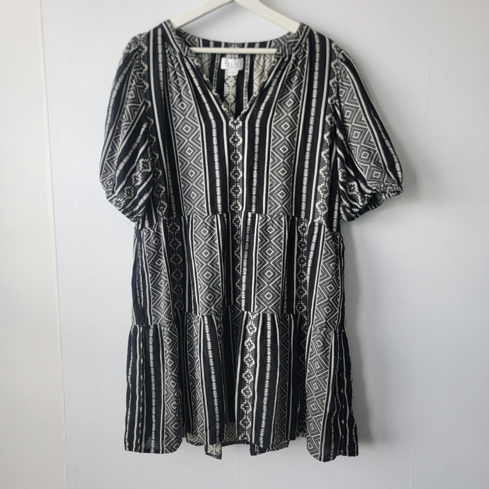 Velvet  by Graham & Spencer women's Monique mini Dress size L short sleeve
